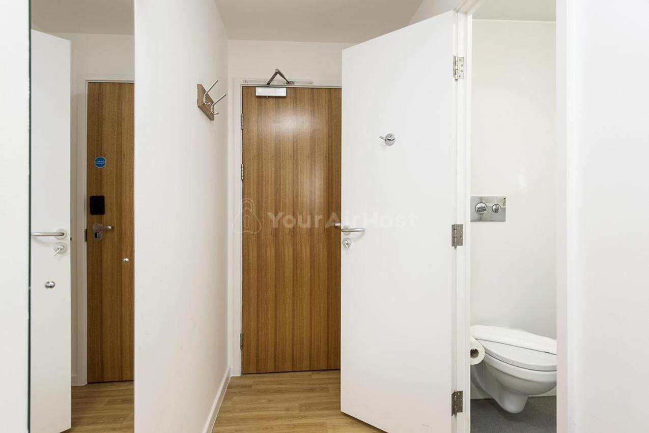 Bloomfield Court Apartment ลอนดอน ภายนอก รูปภาพ