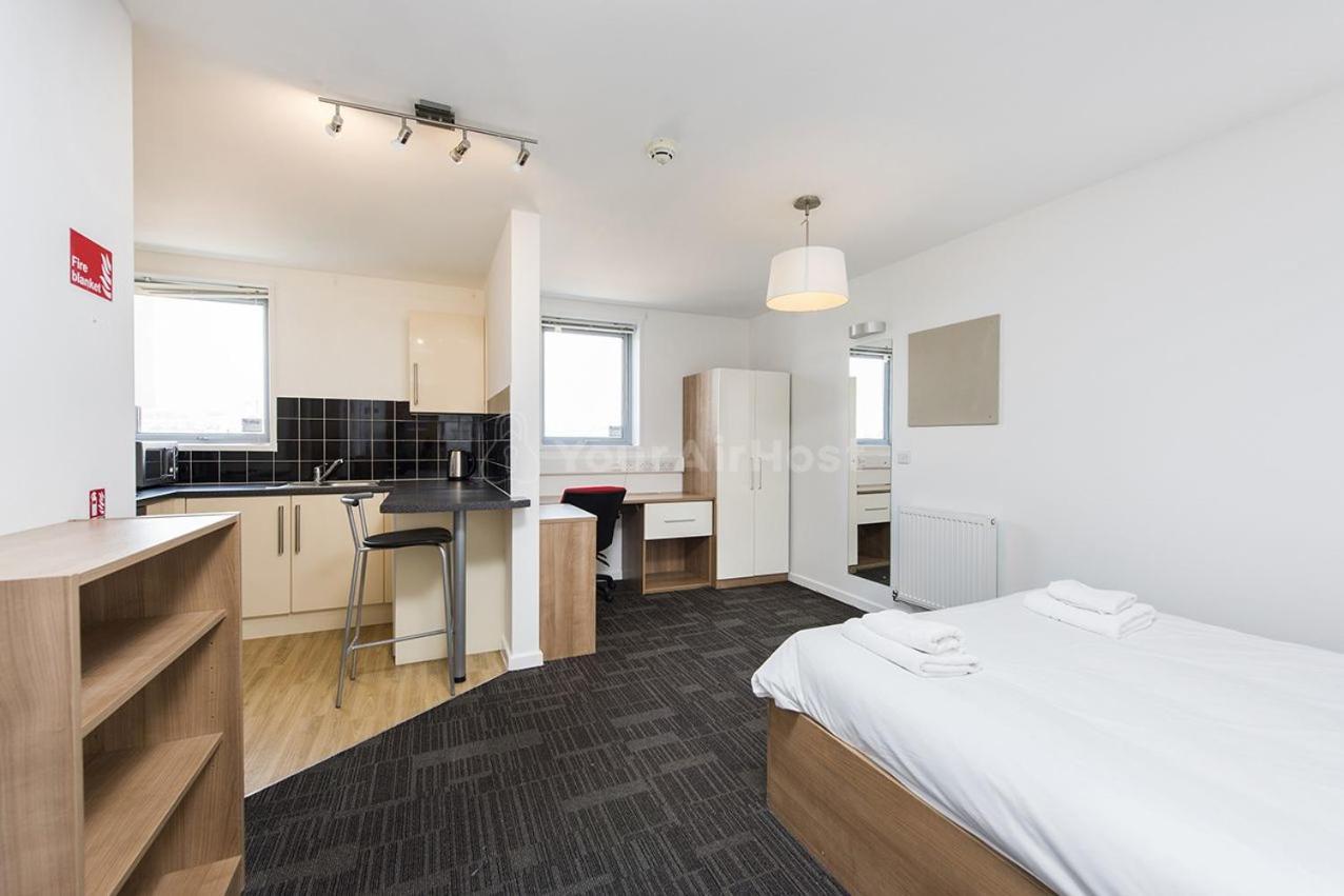Bloomfield Court Apartment ลอนดอน ภายนอก รูปภาพ