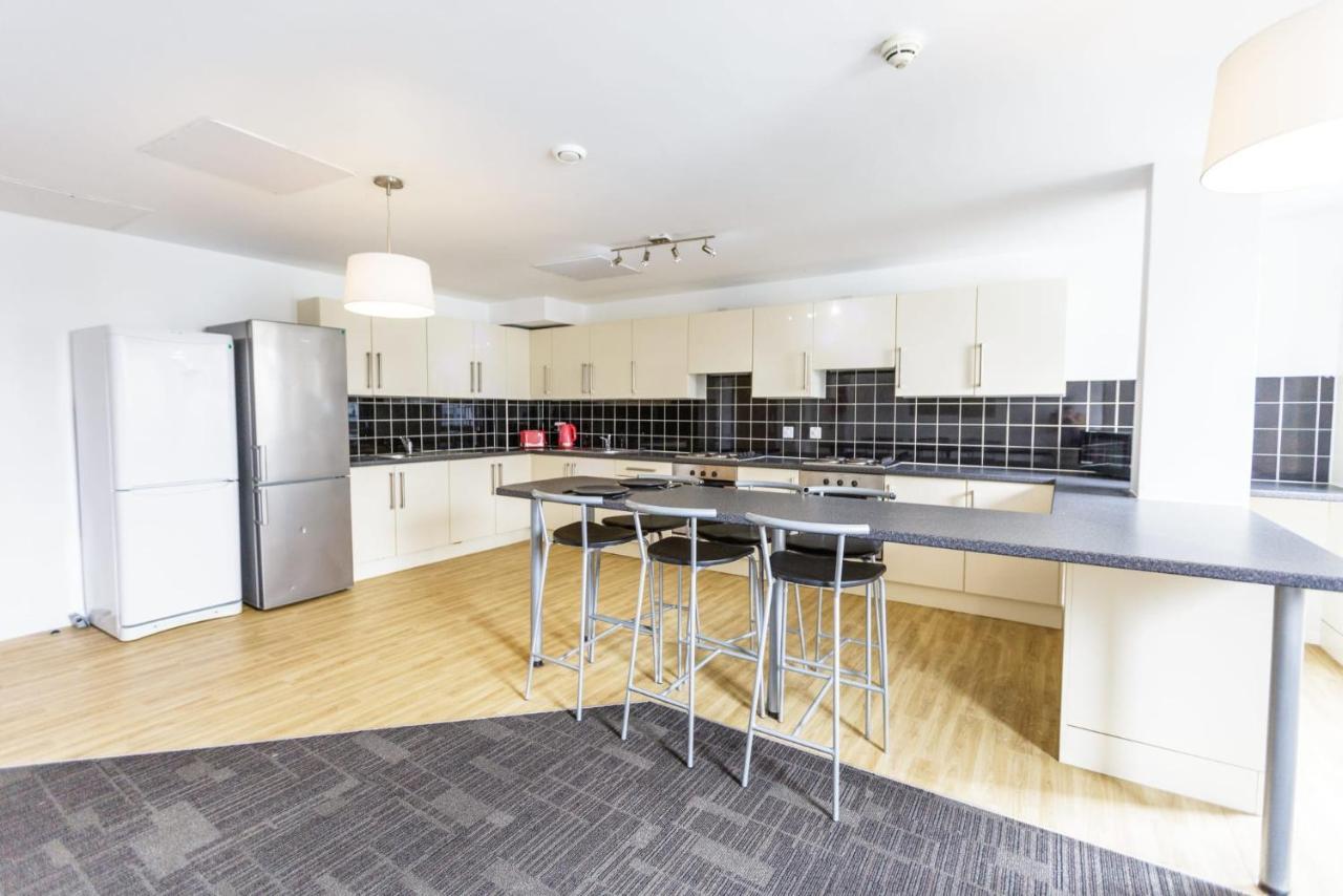 Bloomfield Court Apartment ลอนดอน ภายนอก รูปภาพ